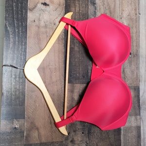 NWT Victoria's Secret Red Everywhere Push Up Bra Sz 44DDD